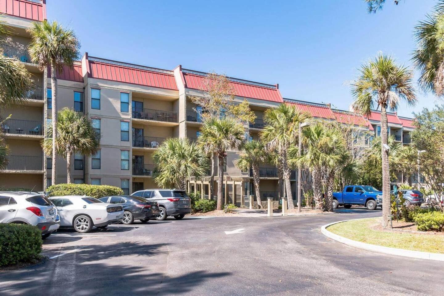 Forest Beach Condo Walk To Coligny, Pool, Tennis Hilton Head Island Exterior photo